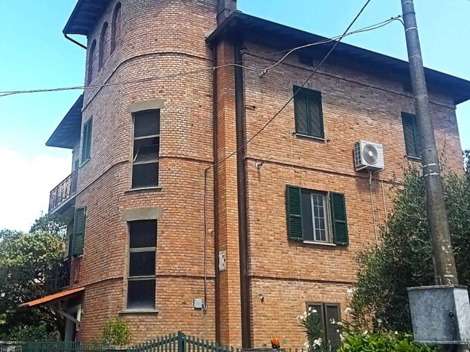 Trilocale in vendita